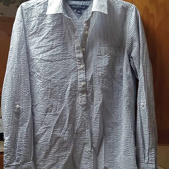 Tommy Hilfiger Tops - TOMMY HILFIGER  WOMENS TOP SIZE M